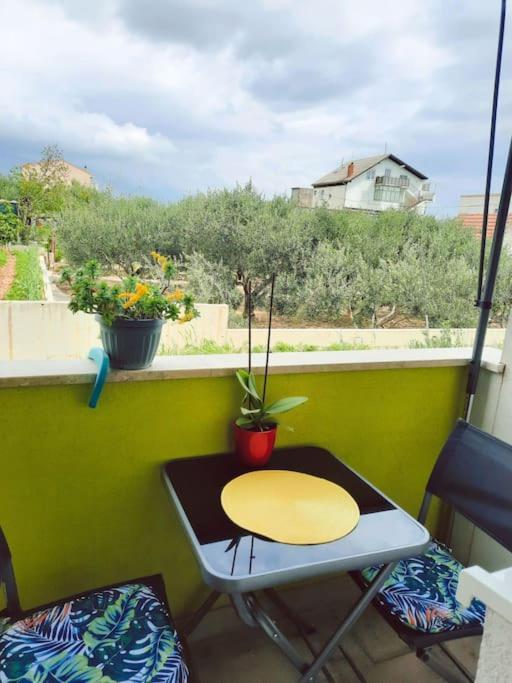 Apartman Nane Solin Exterior foto