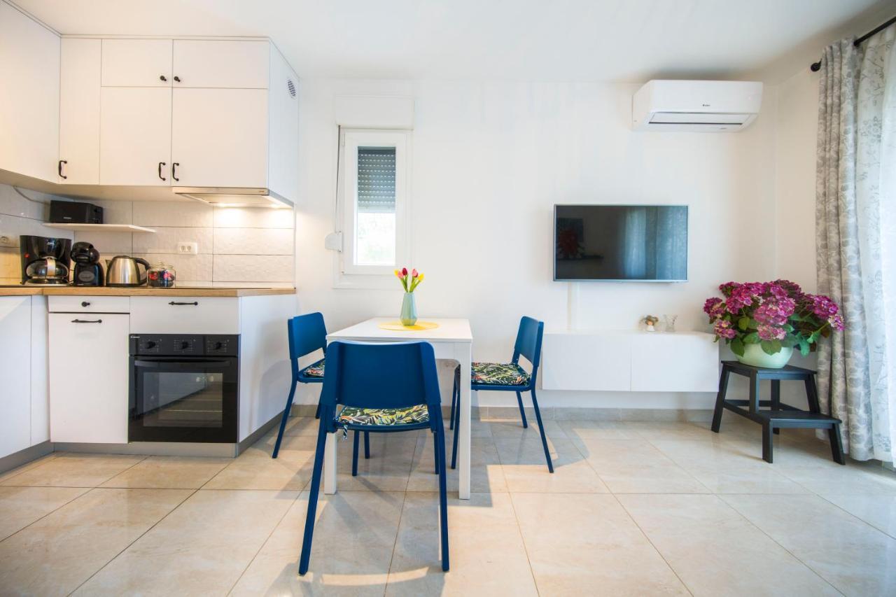 Apartman Nane Solin Exterior foto